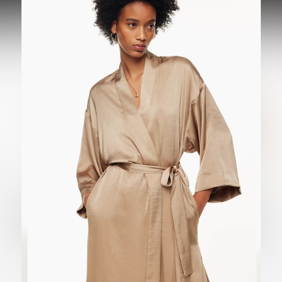 Wilfred - Satin Robe - XXS - Picture 4 of 8